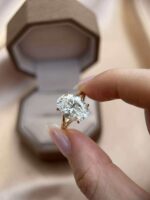 5-Carat Lab-Grown Oval Diamond Ring: E Color, VS1 Clarity in 18K Yellow Gold