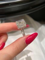 10-Carat Lab-Grown Asscher-Cut Diamond Halo Ring: E Color, VS1 Clarity in 14K White Gold - Image 4
