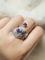 Double-stone lab grown gemstone feather inlay ring (2-carat pear-shaped, 1-carat cushion-shaped) - Image 2