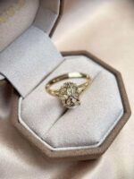 5-Carat Lab-Grown Oval Diamond Ring: E Color, VS1 Clarity in 18K Yellow Gold - Image 4