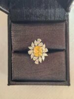 3ct Natural Canary Yellow Sapphire 18K Gold Diamond-Set Jewelry