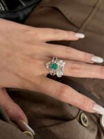 1.2ct Lab-Grown Emerald Floral Statement Ring - Image 4