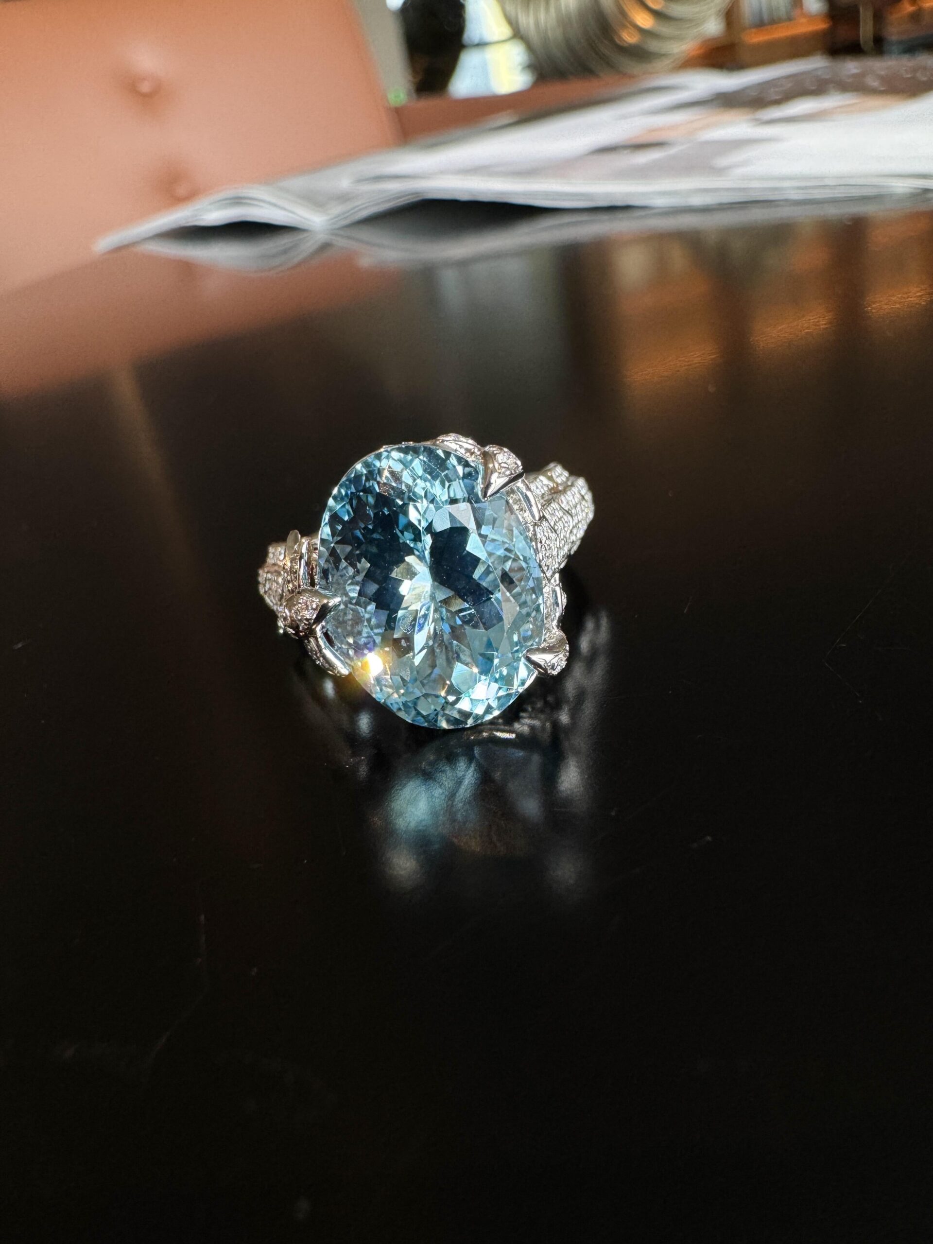 d0172239e3f316254e1ba5110ffab7cf 9.12-Carat Lab-Grown Santa Maria Aquamarine Ring: Oval Cut in 18K White Gold Setting - Image 1