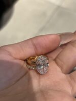 10-Carat Lab-Grown Oval Diamond Ring: E Color, VVS2 Clarity in 18K Gold