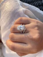 5-Carat Lab-Grown Oval Diamond Ring: E Color, VS1 Clarity in 18K White Gold - Image 5