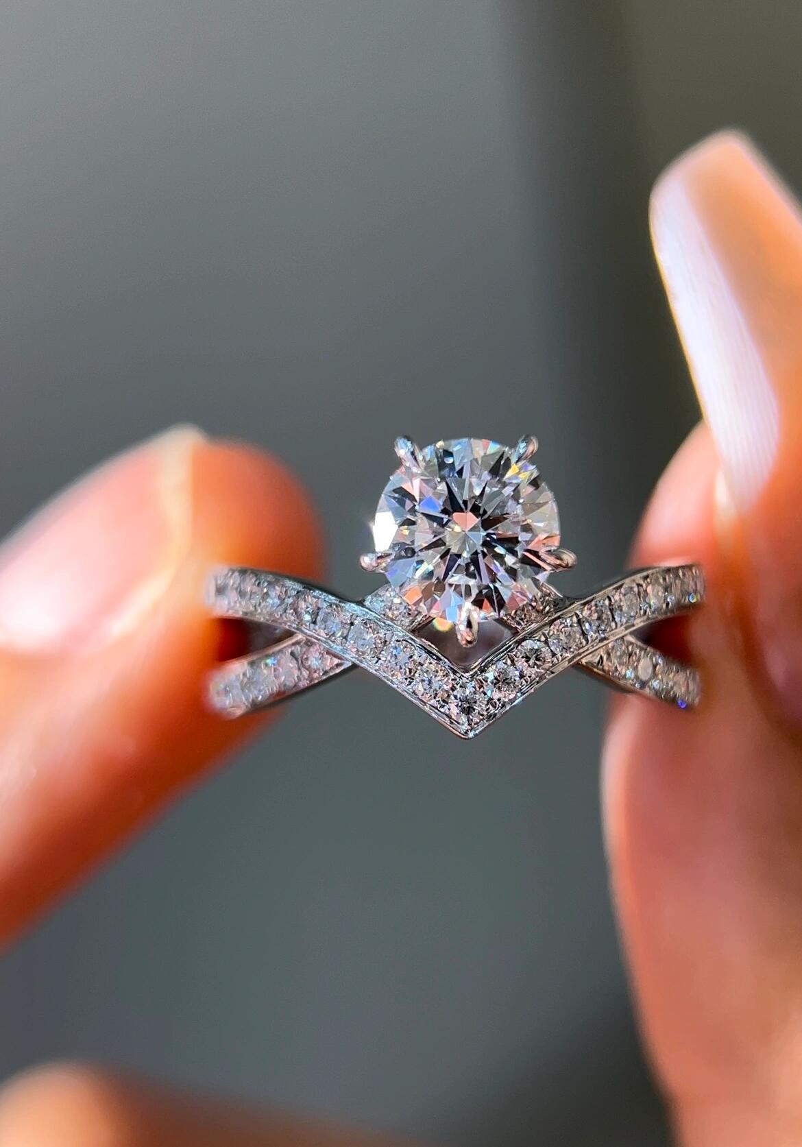 fc32084417374b00249b2e779ac7a897 2-Carat Lab-Grown Round Diamond Ring: D Color, VS1 Clarity in 14K White Gold - Image 1